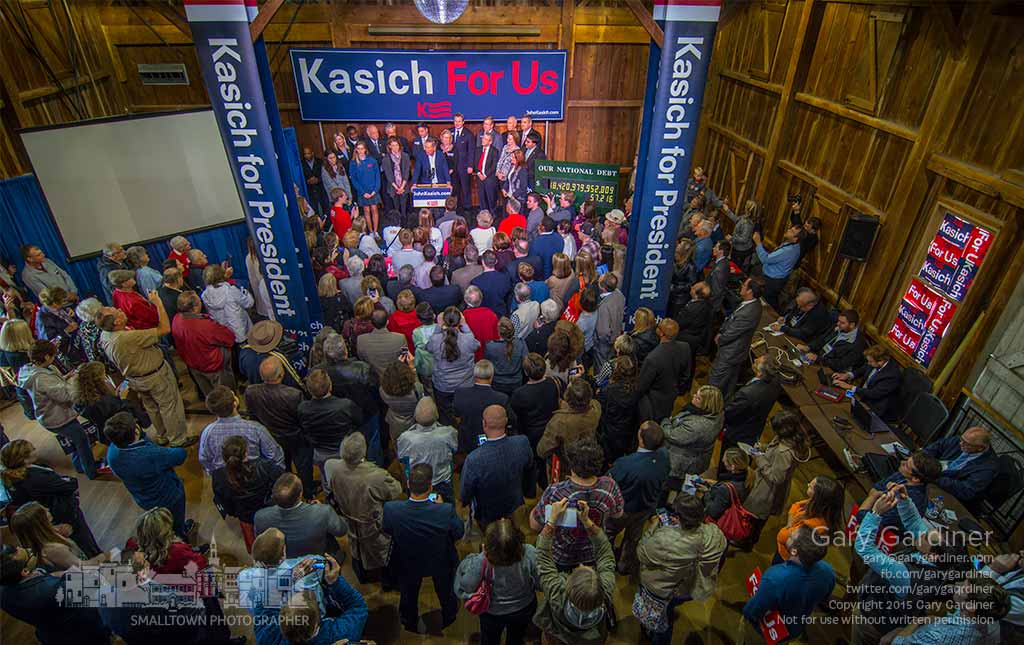 Kasich in his hometown