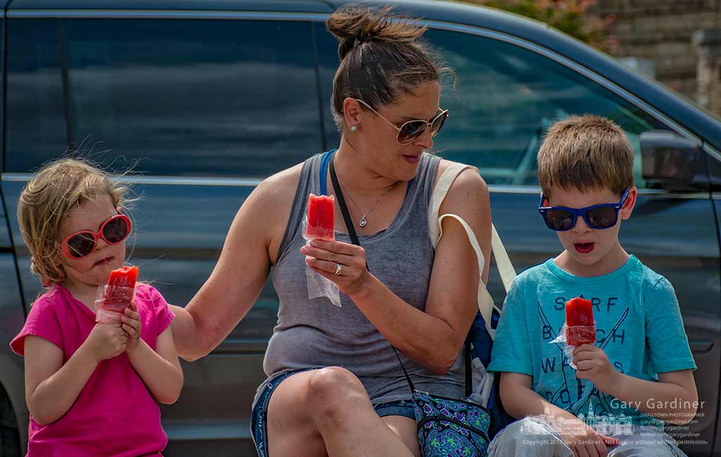 The family that eats popsicles together . . .