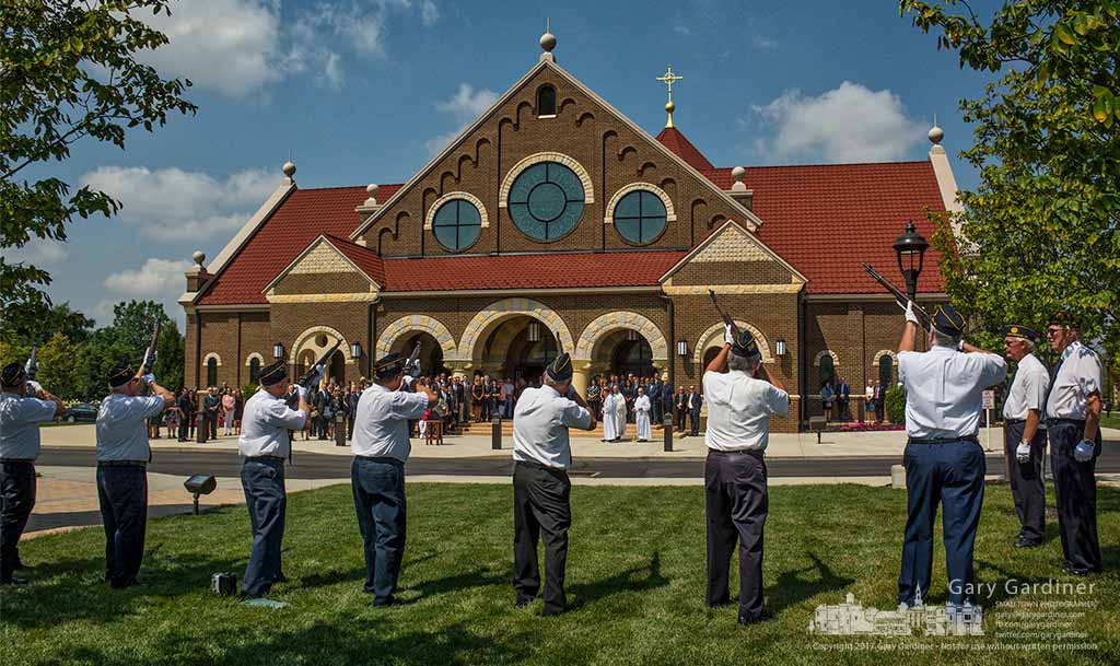 Offering honors