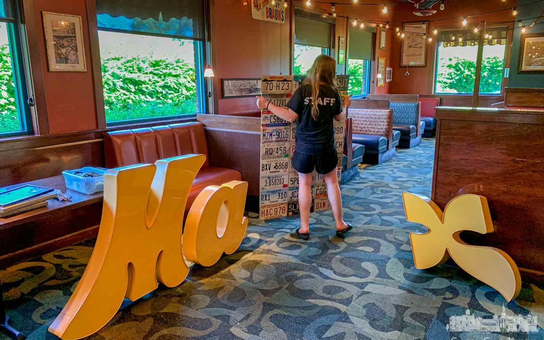 Max & Erma’s Goes Online