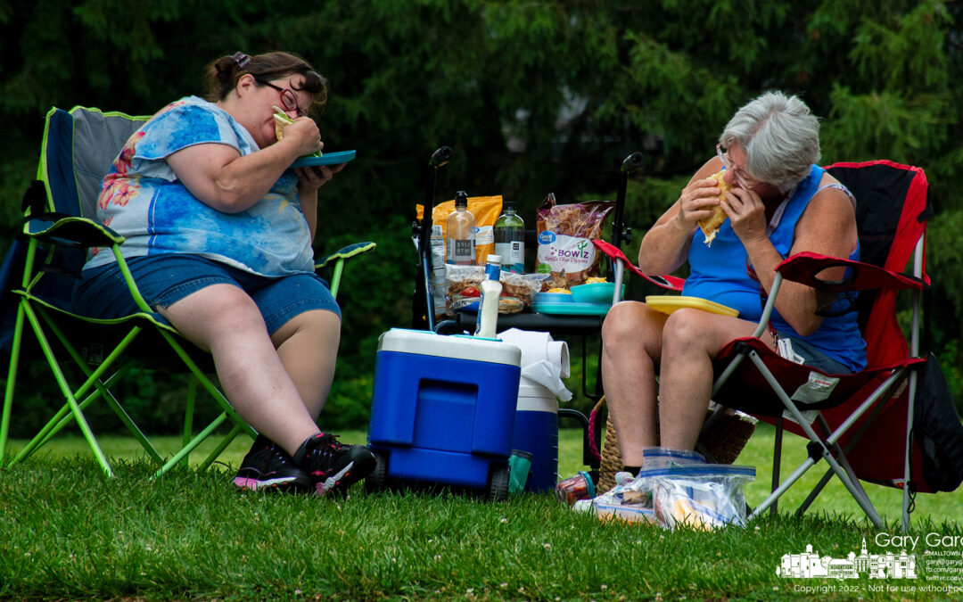 Lunchtime At Alum