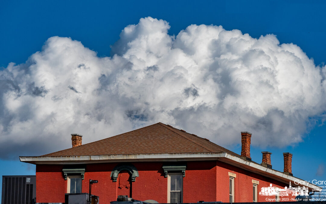 An Afternoon Cloud