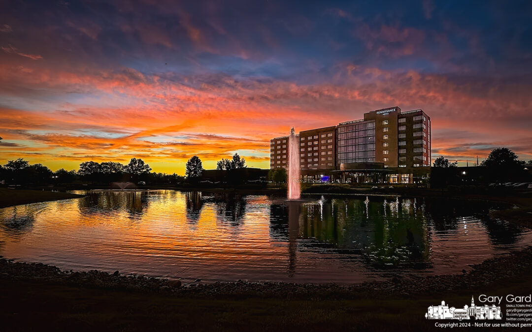 Guitar Lake Sunset