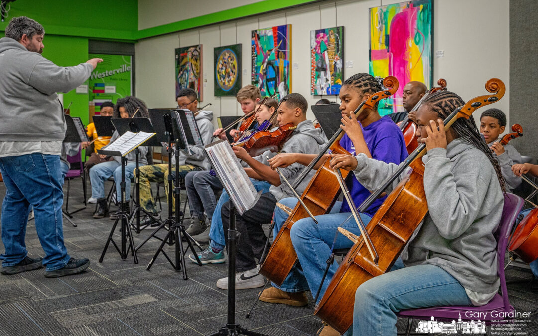 Urban Strings At the Library