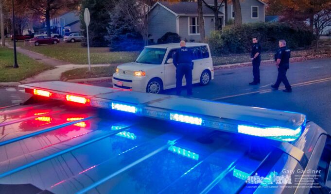 Westerville police mediate a dispute between drivers on Gentlewind Drive during late afternoon traffic. My Final Photo for Nov. 8, 2017. Westerville police mediate a dispute between drivers on Gentlewind Drive during late afternoon traffic. My Final Photo for Nov. 8, 2017.